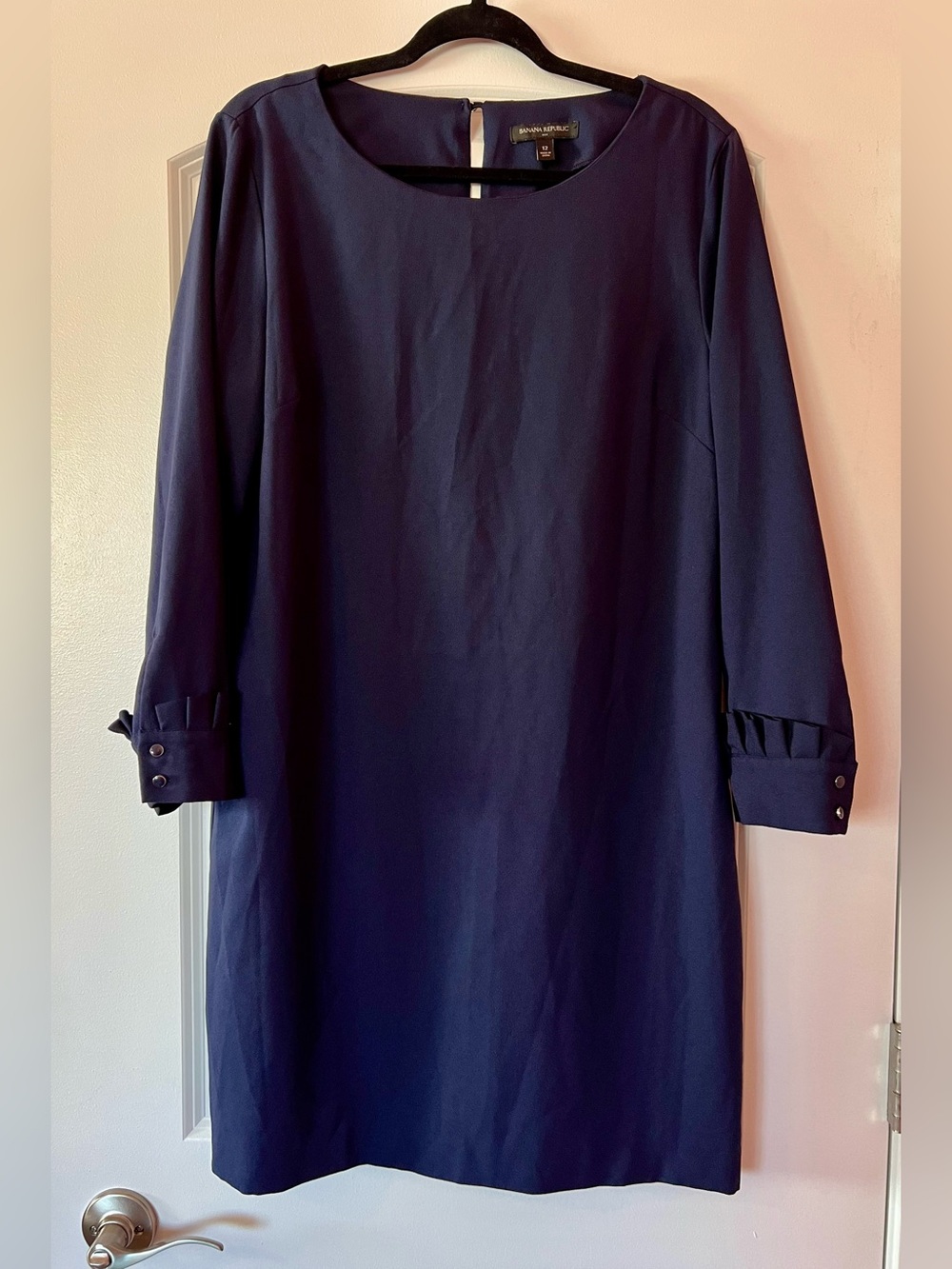 Banana Republic Navy Long-Sleeve Shift Dress with Pleated Cuffs